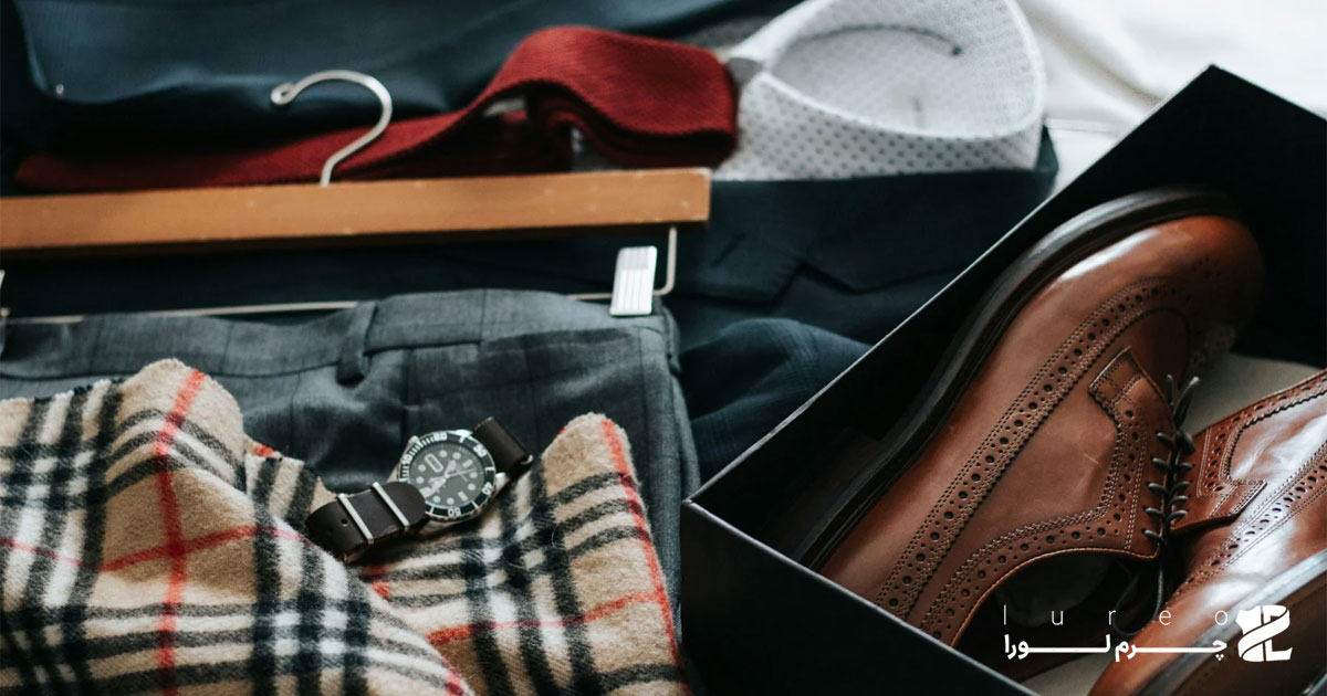 ترکیب بافت و رنگ کیف، کفش و کمربند چرمی